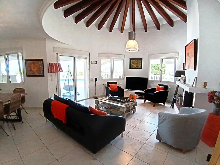 Villa for Sale in Inland La Sella Golf, Alicante 8