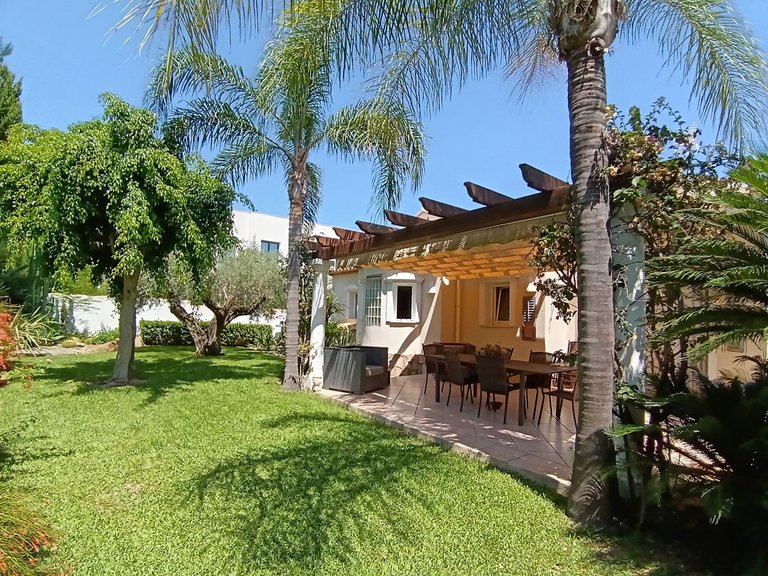 Villa for Sale in Inland La Sella Golf, Alicante 19
