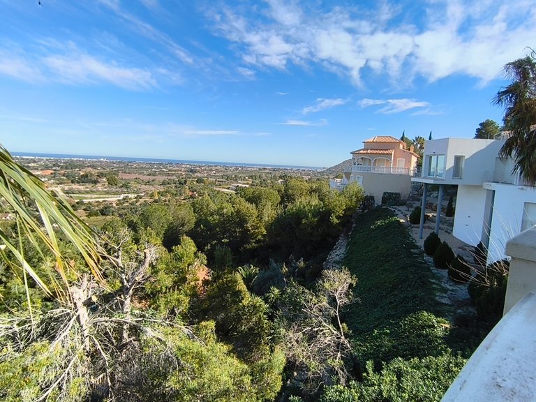 Villa for Sale in Inland La Sella Golf, Alicante 25