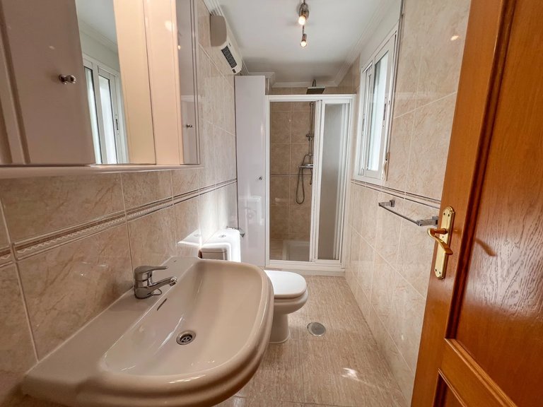 Apartment for Sale in Torrevieja, Alicante 12