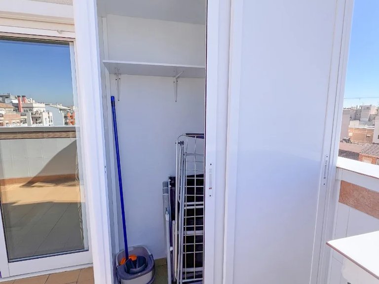Apartment for Sale in Torrevieja, Alicante 26