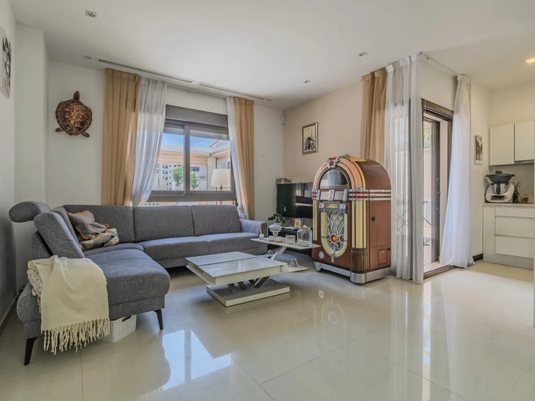 Apartment for Sale in Guardamar Del Segura, Alicante 5