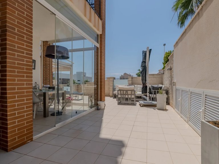 Apartment for Sale in Guardamar Del Segura, Alicante 20