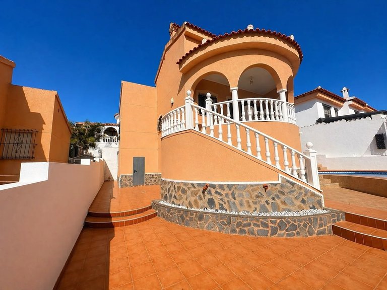 Villa for Sale in Ciudad Quesada - Rojales, Alicante 4