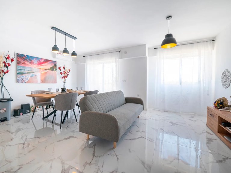 Apartment for Sale in Punta Prima, Alicante 3
