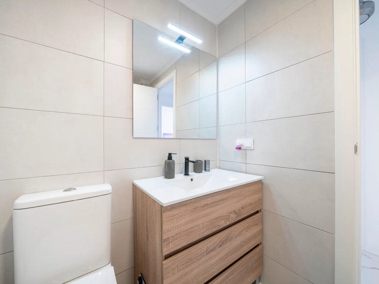 Apartment for Sale in Punta Prima, Alicante 17