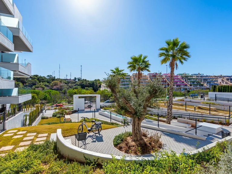 Apartment for Sale in Orihuela Costa, Alicante 25