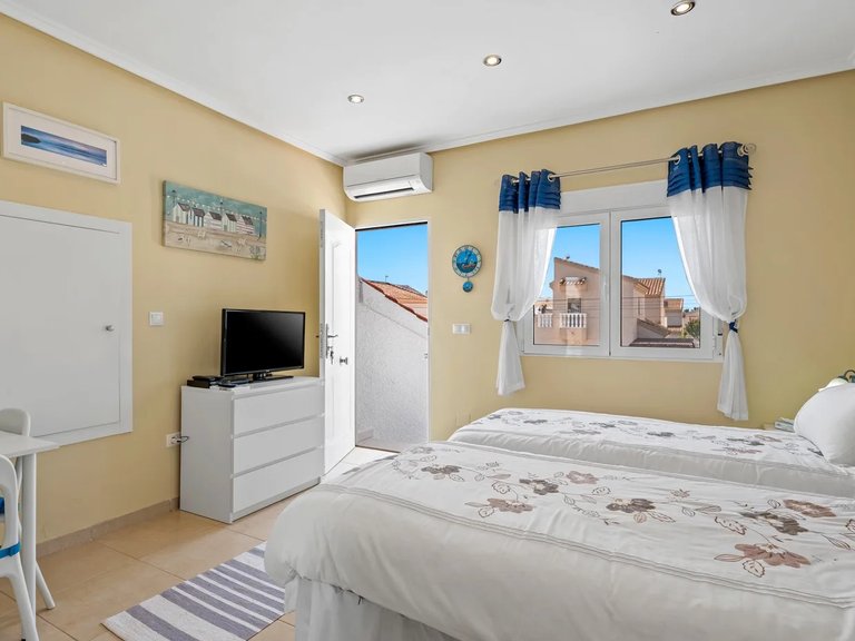 Villa for Sale in Ciudad Quesada - Rojales, Alicante 38