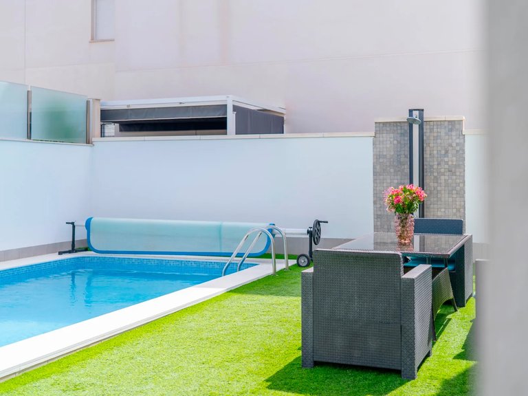 Villa for Sale in Torrevieja, Alicante 9