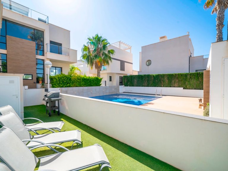 Villa for Sale in Ciudad Quesada - Rojales, Alicante 37