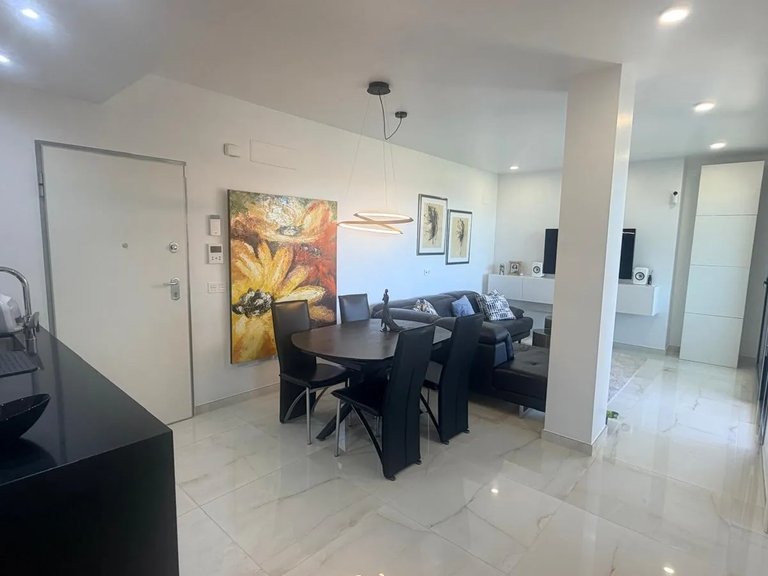 Apartment for Sale in Los Altos, Alicante 7