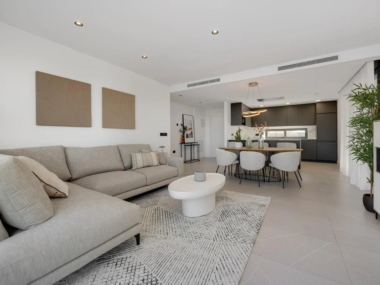 Villa for Sale in Torrevieja, Alicante 7
