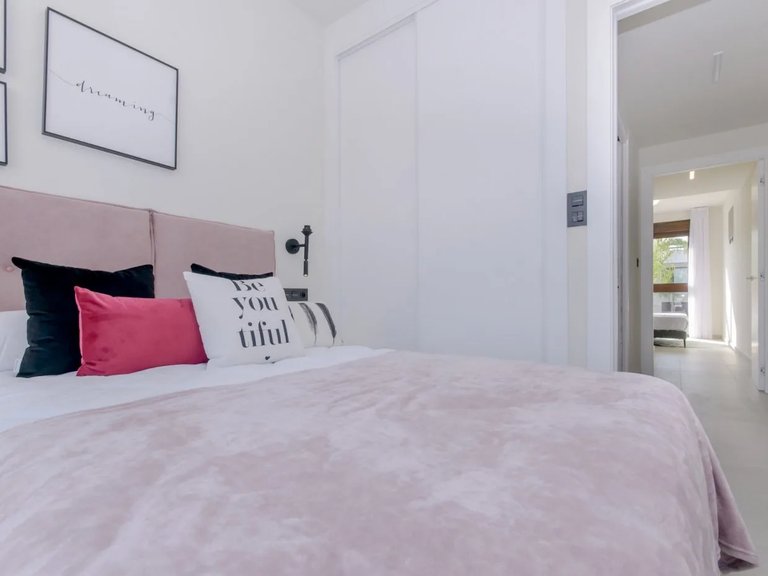 Villa for Sale in Torrevieja, Alicante 17