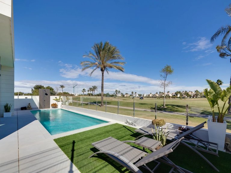 Villa for Sale in Pilar De La Horadada, Alicante 20