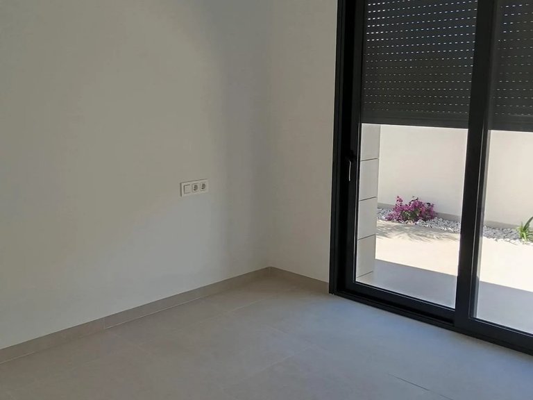 Villa for Sale in Pilar De La Horadada, Alicante 44