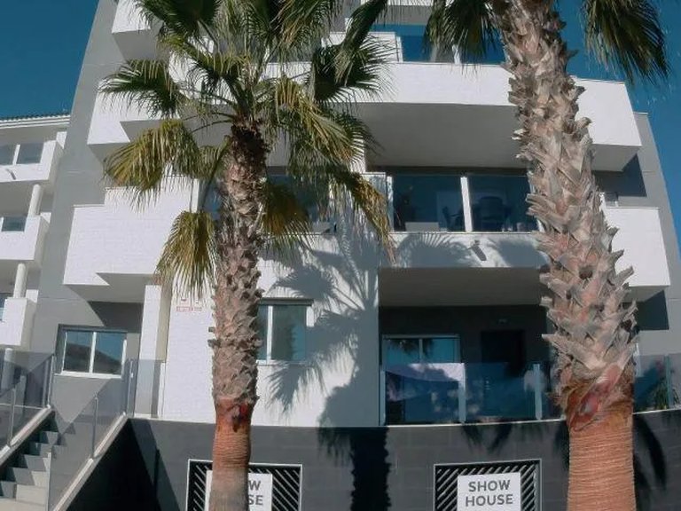 Villa for Sale in Orihuela Costa, Alicante 10