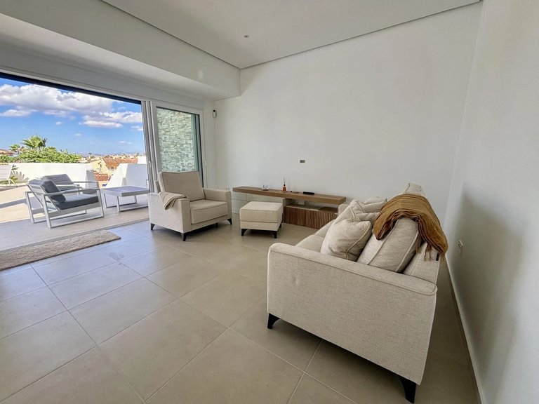 Villa for Sale in Rojales, Alicante 8