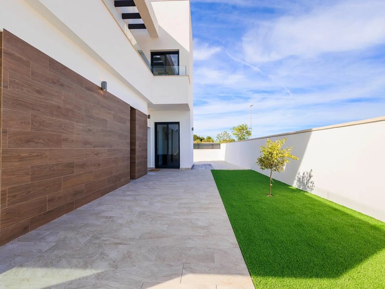 Villa for Sale in Pilar De La Horadada, Alicante 40