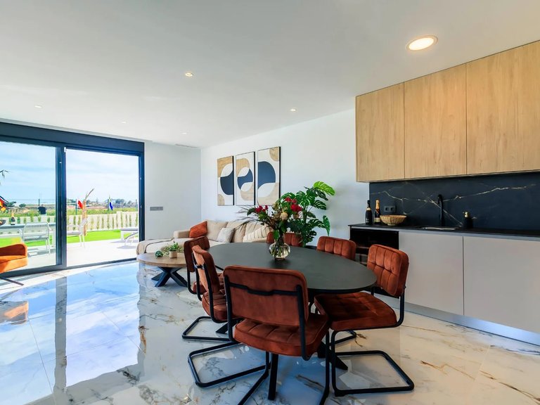 Villa for Sale in Pilar De La Horadada, Alicante 46
