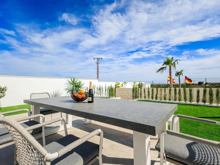 Villa for Sale in Pilar De La Horadada, Alicante 49