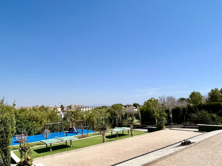 Villa for Sale in Los Altos, Alicante 22