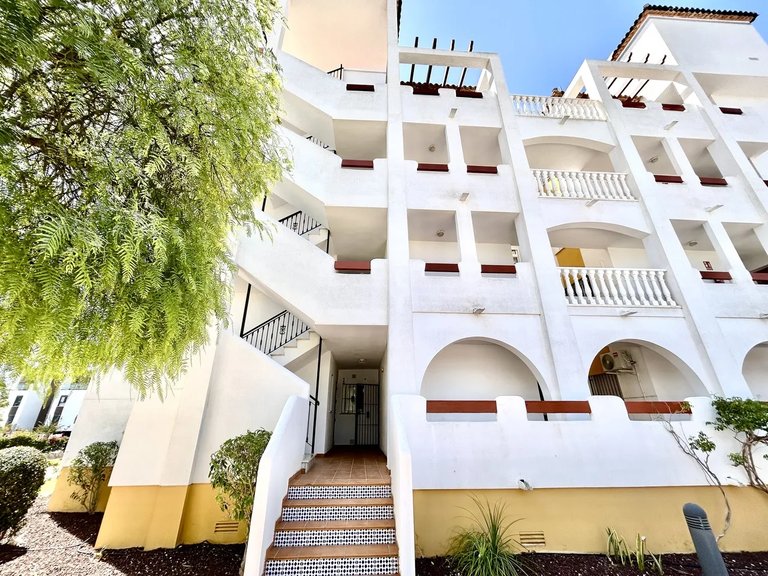 Apartment for Sale in Villamartin, Alicante 3