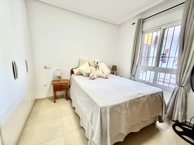 Apartment for Sale in Villamartin, Alicante 13