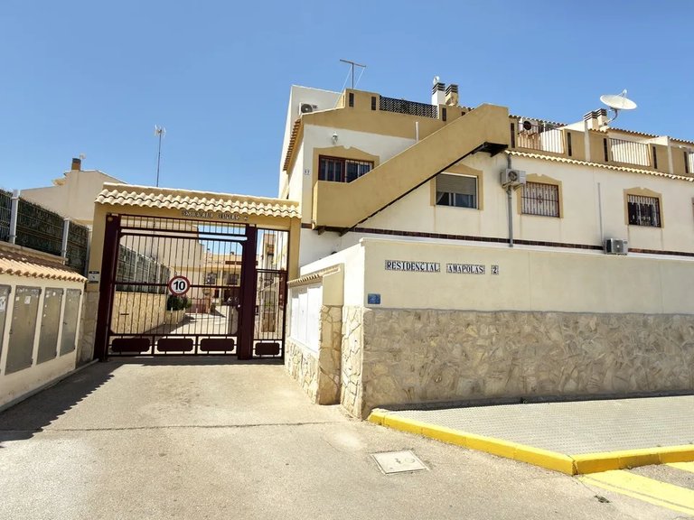 Town House for Sale in La Zenia, Alicante 2