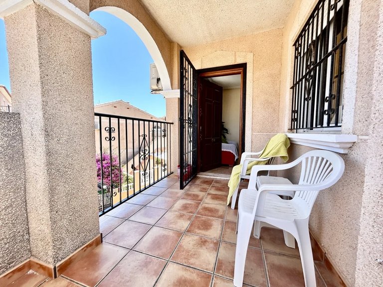 Villa for Sale in La Zenia, Alicante 5