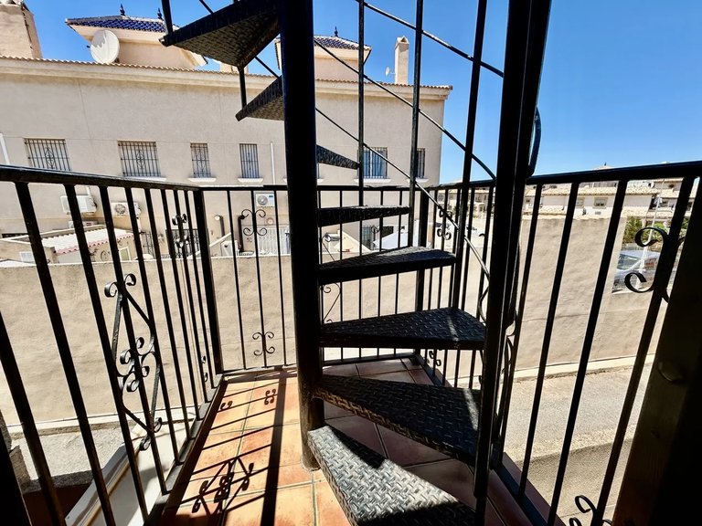 Villa for Sale in La Zenia, Alicante 18