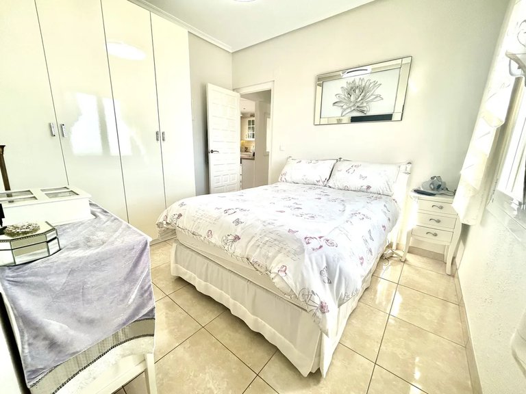 Villa for Sale in Villamartin, Alicante 16