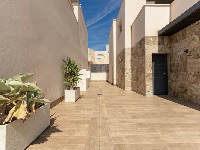 Villa for Sale in San Miguel De Salinas, Alicante 20