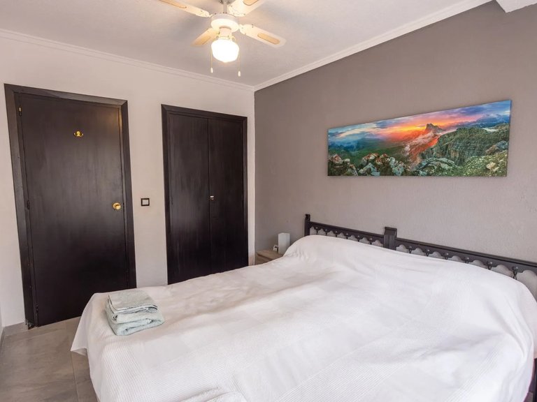 Apartment for Sale in Torrevieja, Alicante 25