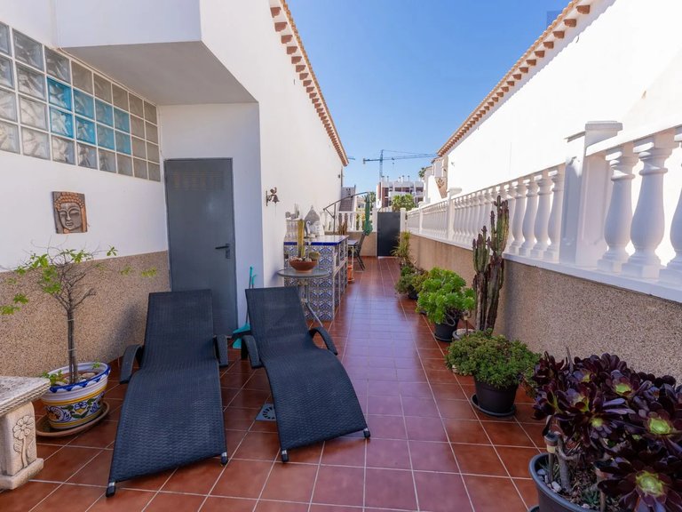 Town House for Sale in Punta Prima, Alicante 3