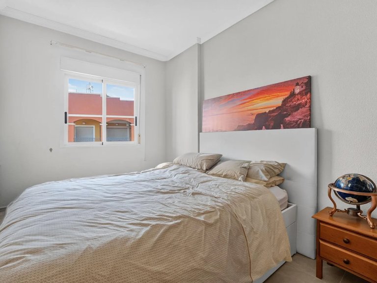 Villa for Sale in Torrevieja, Alicante 27