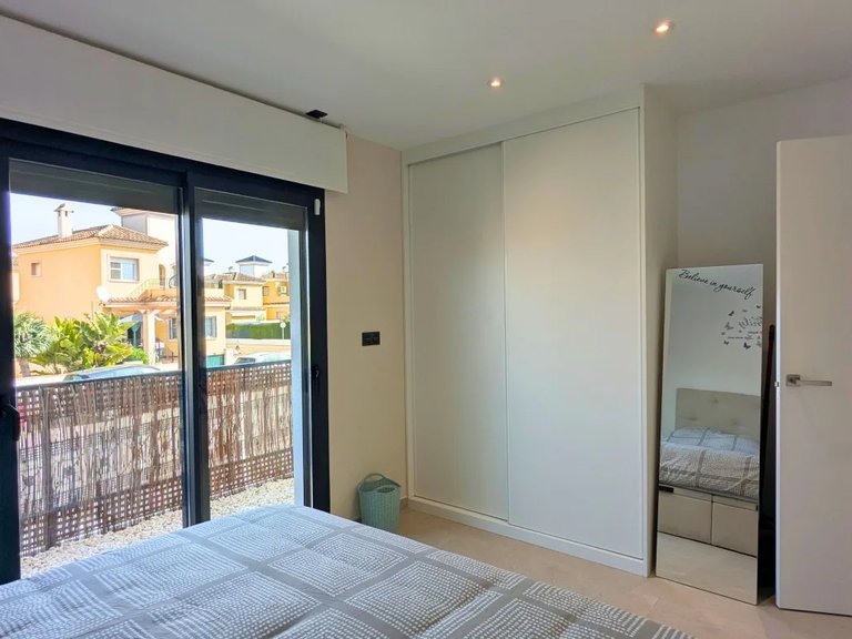 Apartment for Sale in Lo Crispin, Alicante 31