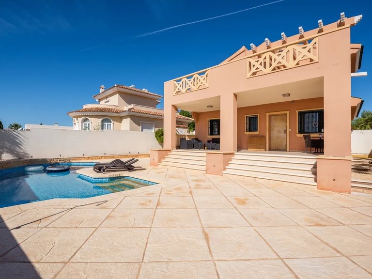Villa for Sale in Rojales, Alicante 29