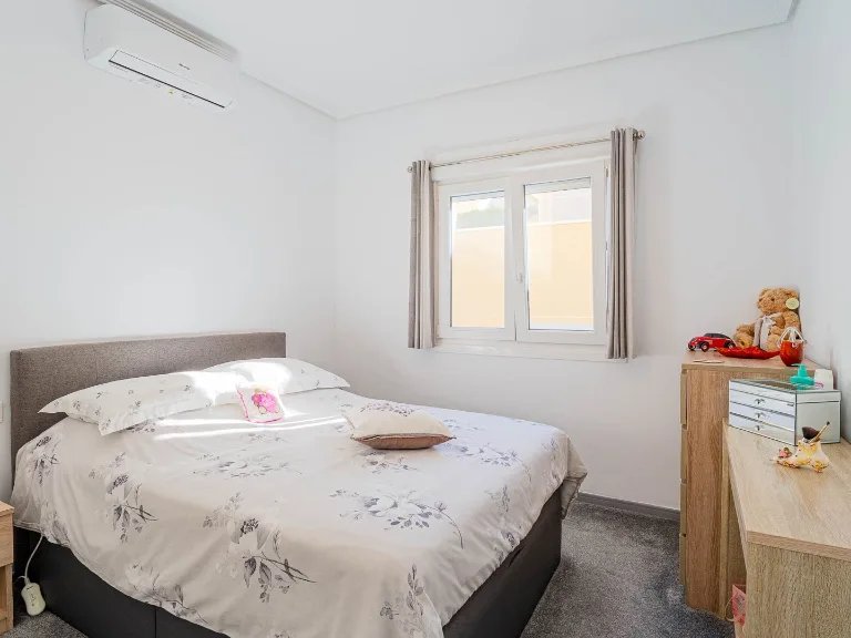 Villa for Sale in Orihuela-costa, Alicante 3