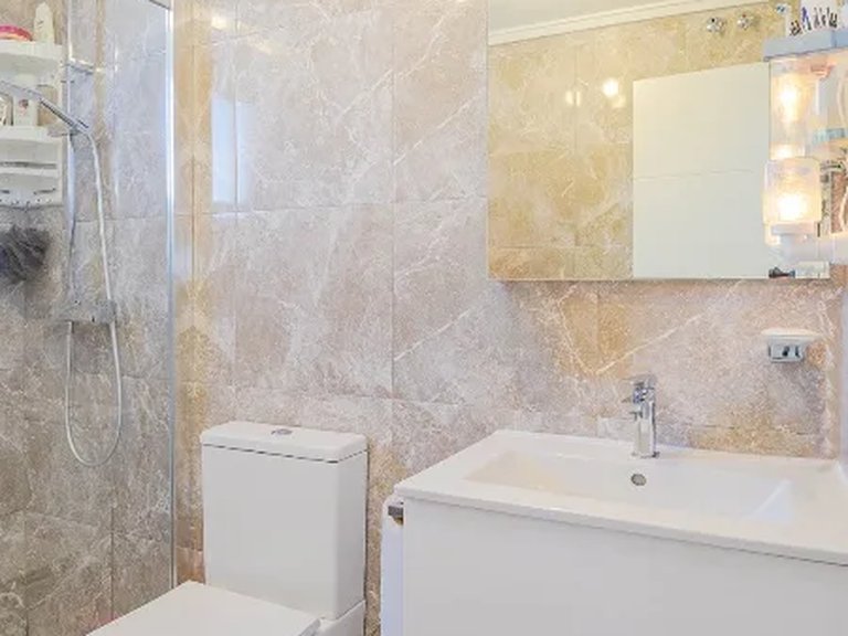 Villa for Sale in Orihuela-costa, Alicante 31