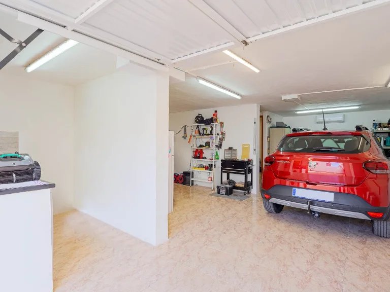 Villa for Sale in Orihuela-costa, Alicante 36