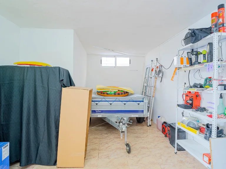 Villa for Sale in Orihuela-costa, Alicante 41