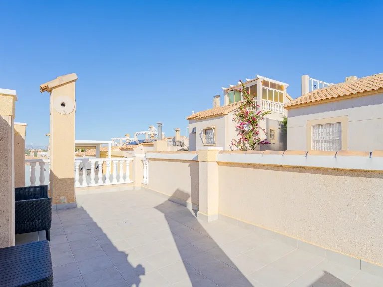 Villa for Sale in Orihuela-costa, Alicante 50