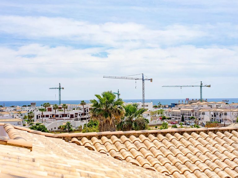 Apartment for Sale in Punta Prima, Alicante 7