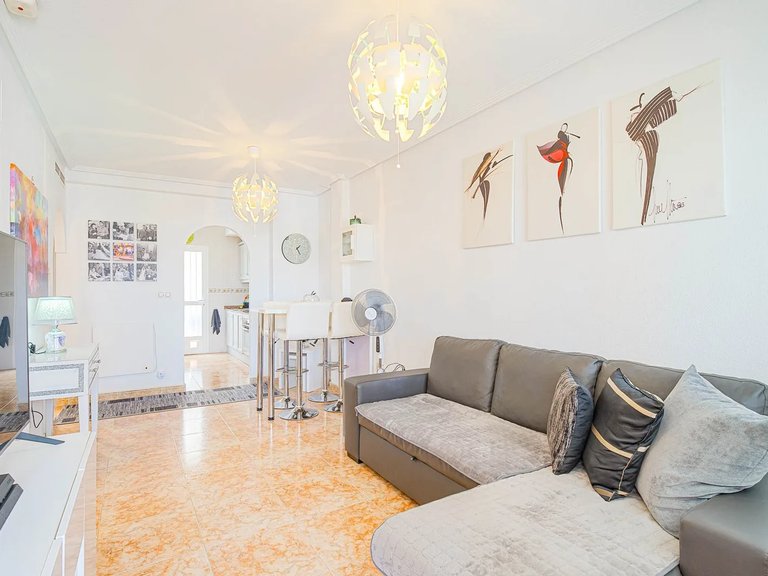 Apartment for Sale in Punta Prima, Alicante 14