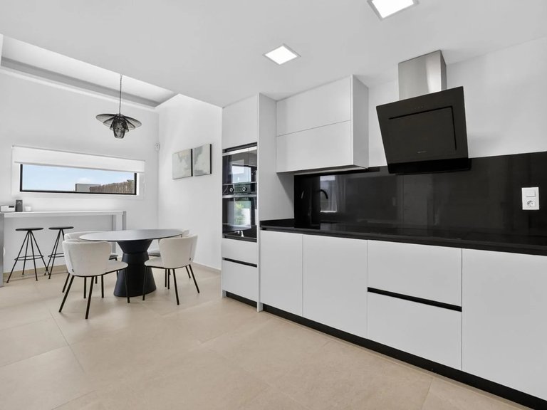 Villa for Sale in Guardamar Del Segura, Alicante 15