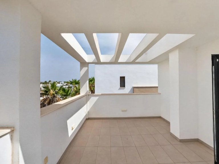 Villa for Sale in Guardamar Del Segura, Alicante 37