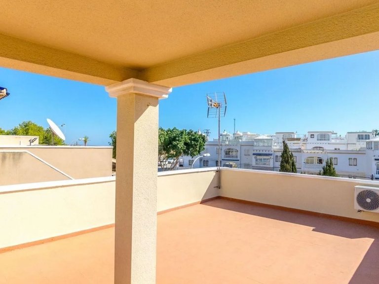Villa for Sale in Orihuela Costa, Alicante 18