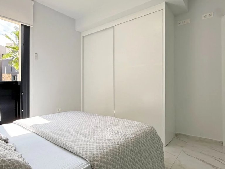 Apartment for Sale in Orihuela Costa, Alicante 10