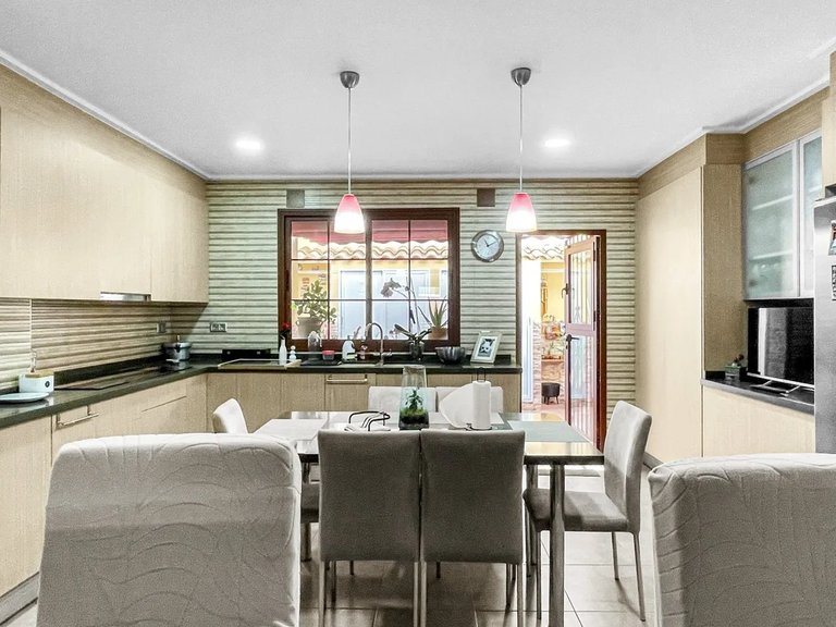 Town House for Sale in Torrevieja, Alicante 8