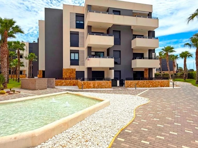 Apartment for Sale in Orihuela Costa, Alicante 10
